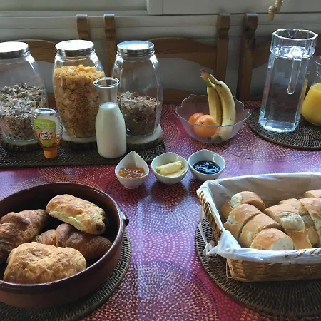 St. Michel Vendégház *